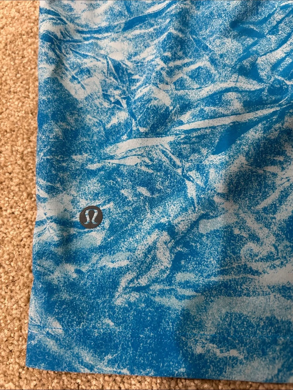 Lululemon Men’s T.H.E. Short —-9